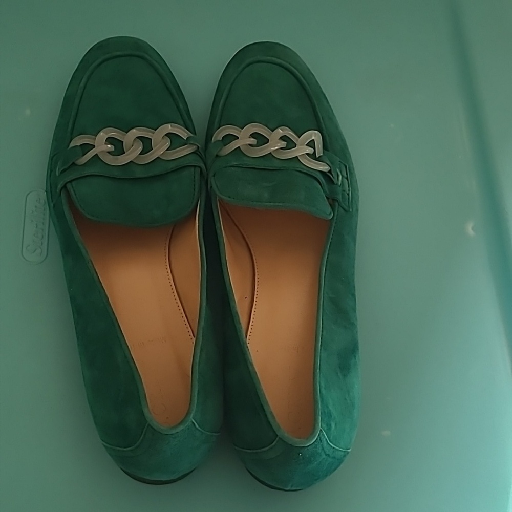 J. Crew Green Leather Loafers with Chain Detail Size 9.5 - Picture 9 of 12